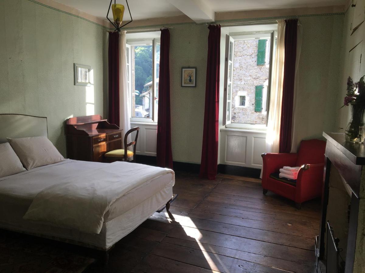 La Maison Sur La Riviere Vabre 外观 照片